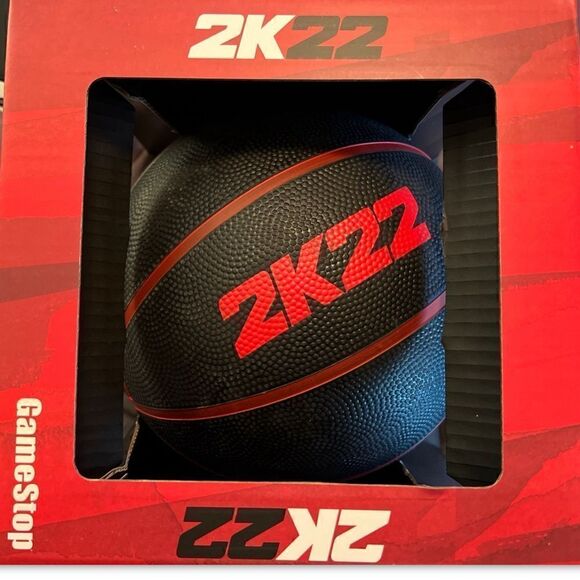 NBA 2K22 GAMESTOP EXCLUSIVE BASKETBALL ONLY- NO VIDEO GAME. - Picture 1 of 4